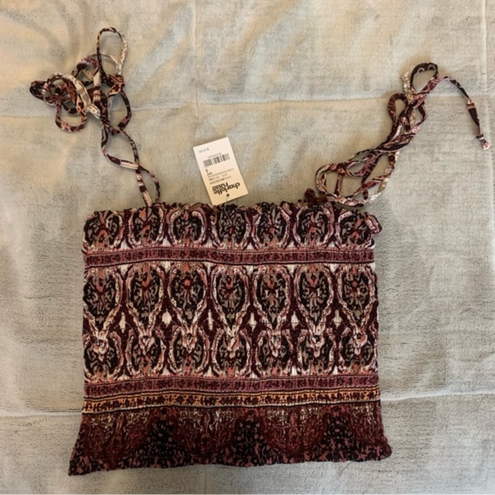 NWT shirred tie top​​​​